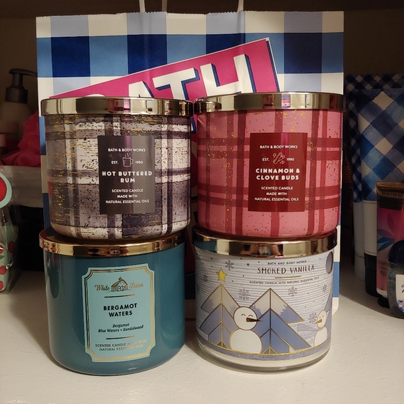 Bath and Body Works 3-Wick Candles - Picture 2 of 4